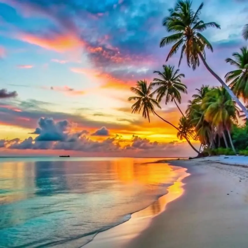 Yacht charter in Bahamas