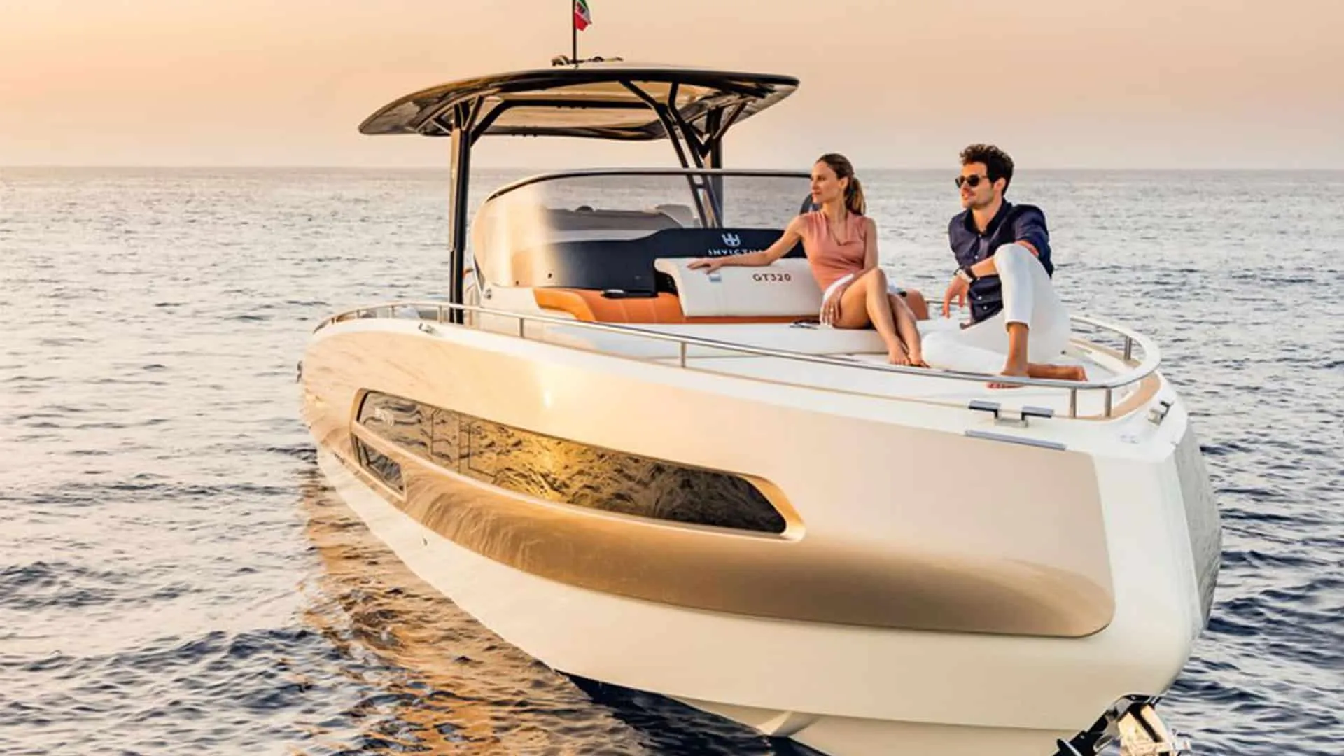 Ranieri Next 285, 8.6m Ranieri — yacht di lusso a noleggio