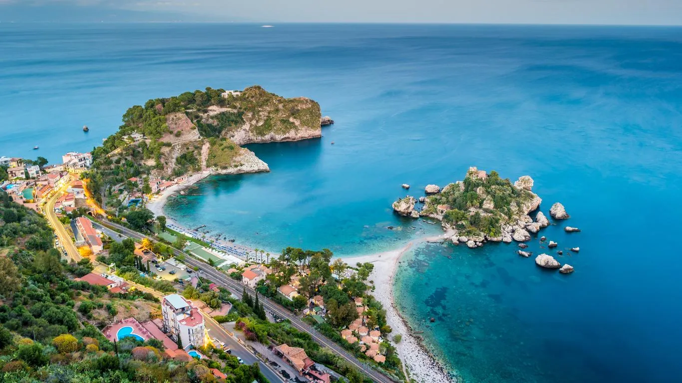Yacht charter in Sicily & Aeolian Islands